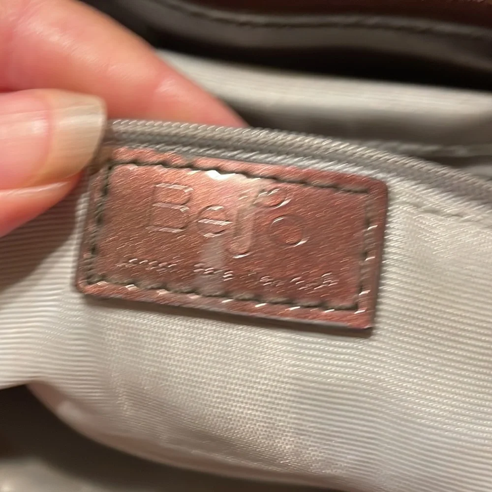 Beijo large brown/bronze shiny patent purse with dust cover (Mlb)